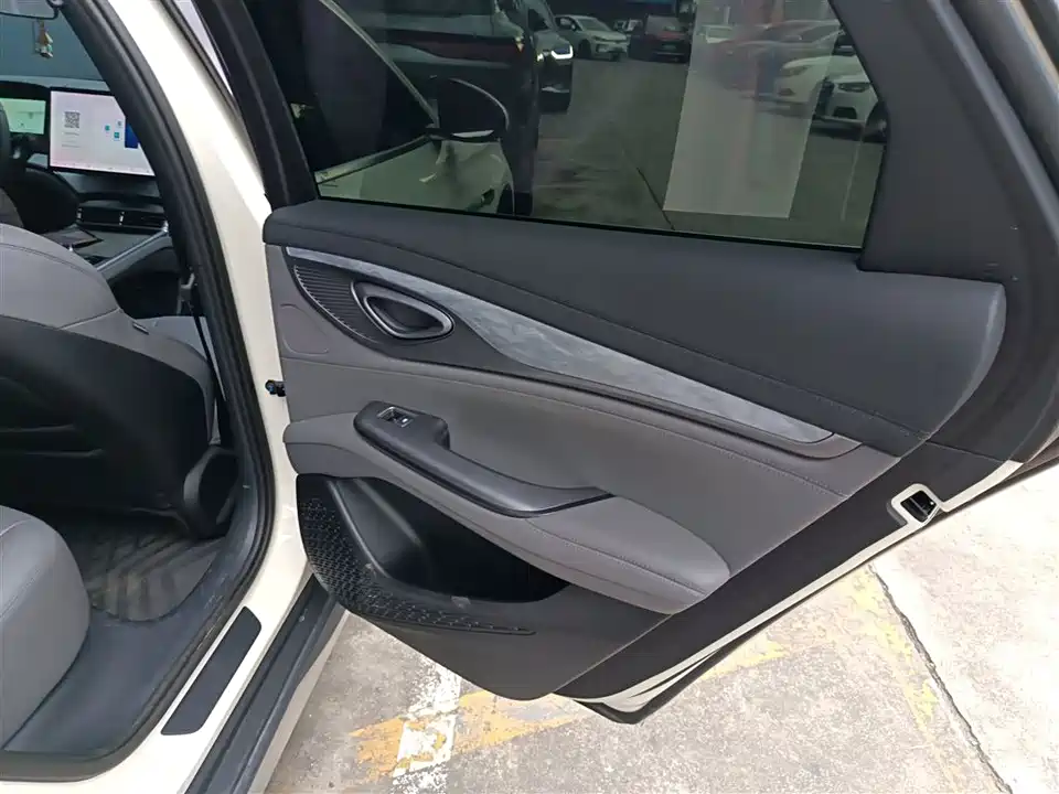 BYD seal