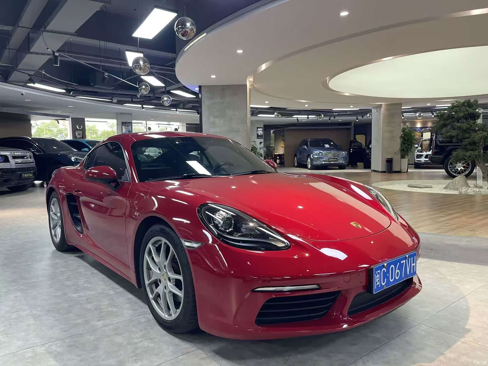 Porsche Cayman, 2019 2