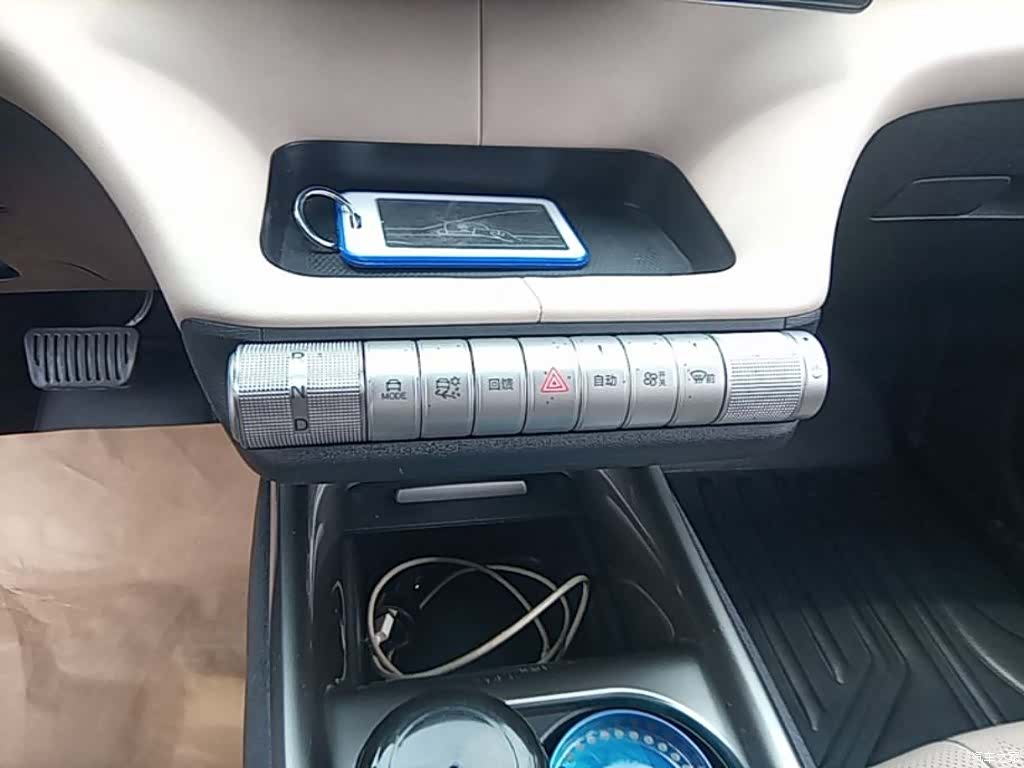 BYD Dolphin, 2023 10