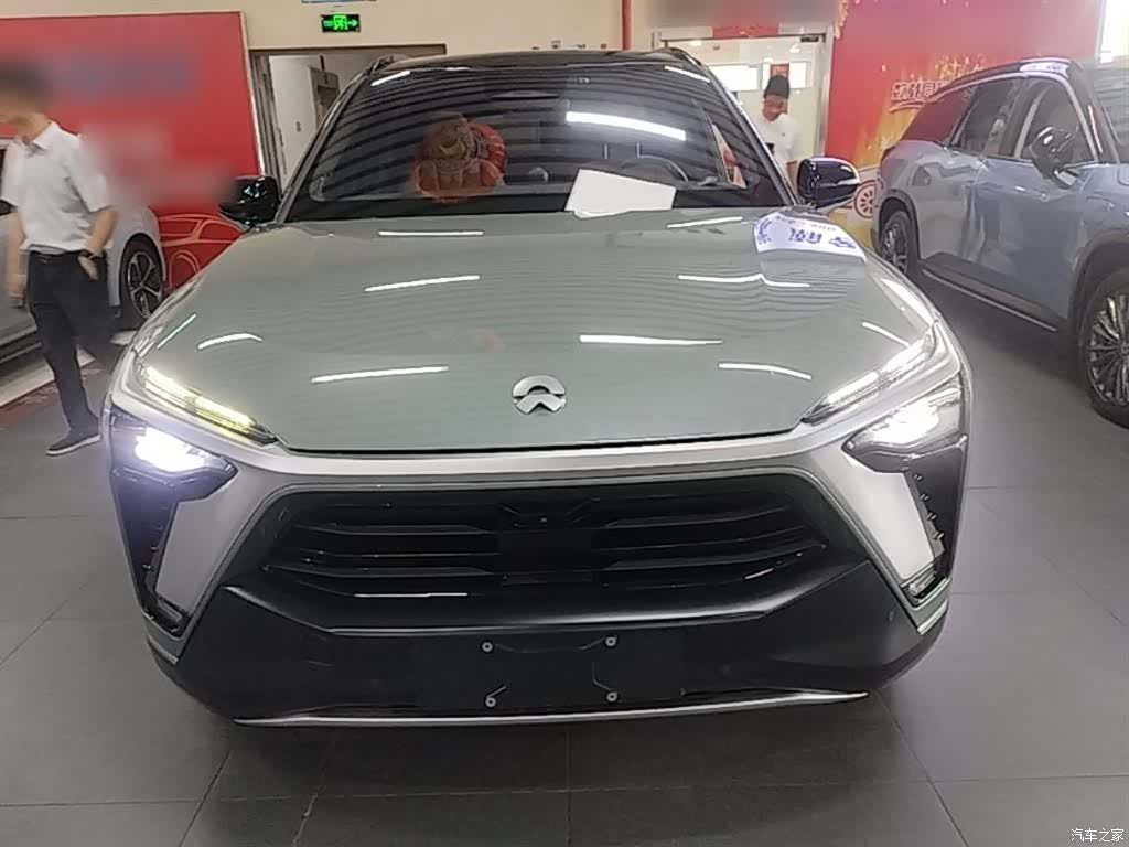 NIO ES8, 2022 3