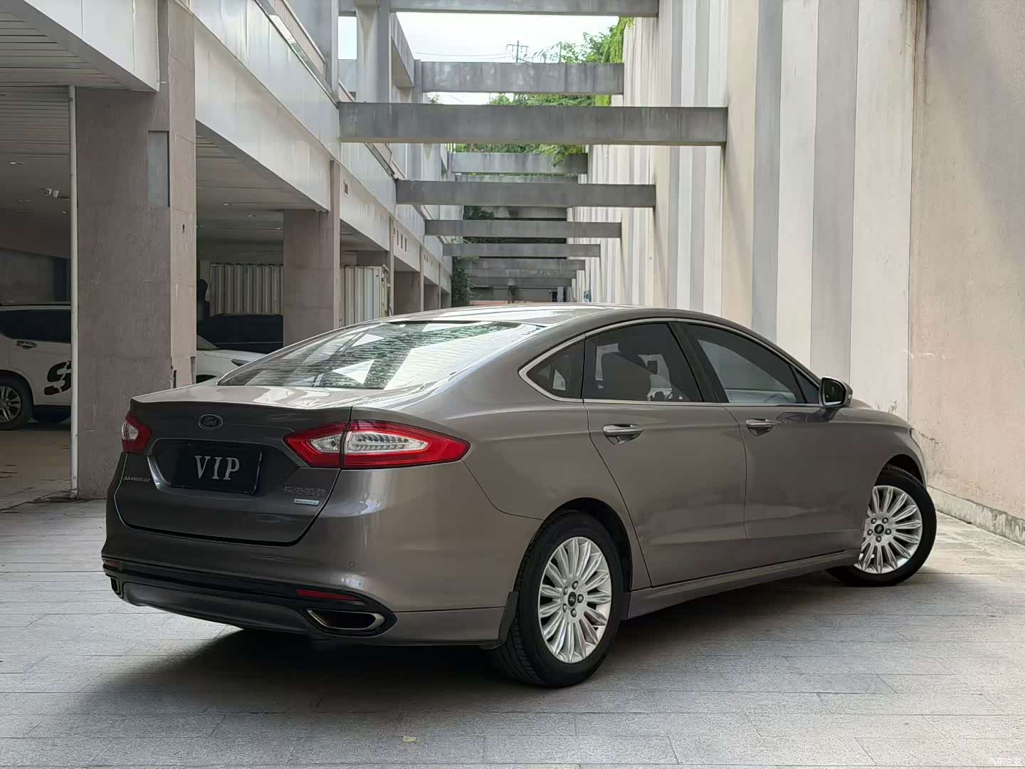 Ford Mondeo, 2015 8