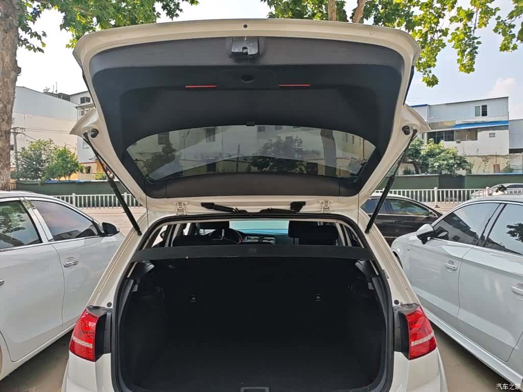 Volkswagen Golf, 2017 19