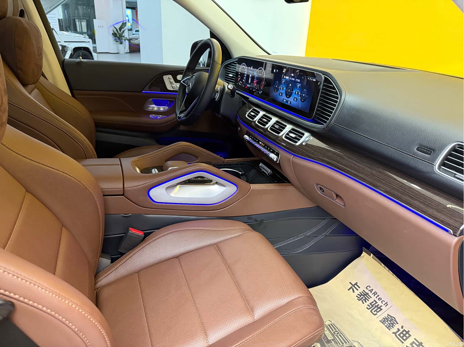 Mercedes-Benz GLE, 2024 16