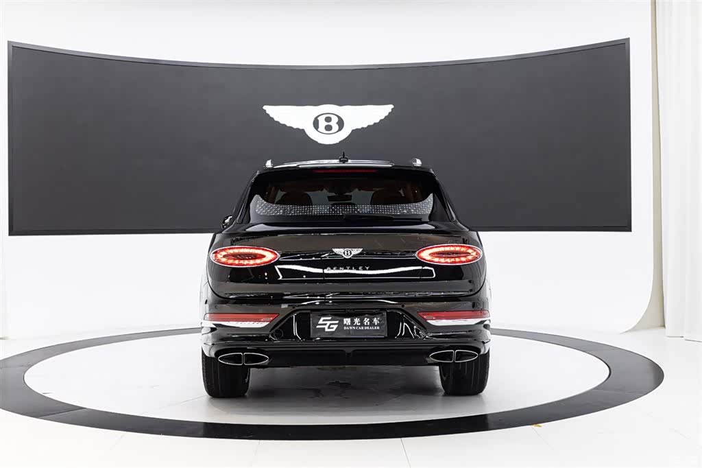 Bentley Bentayga, 2021 все фото