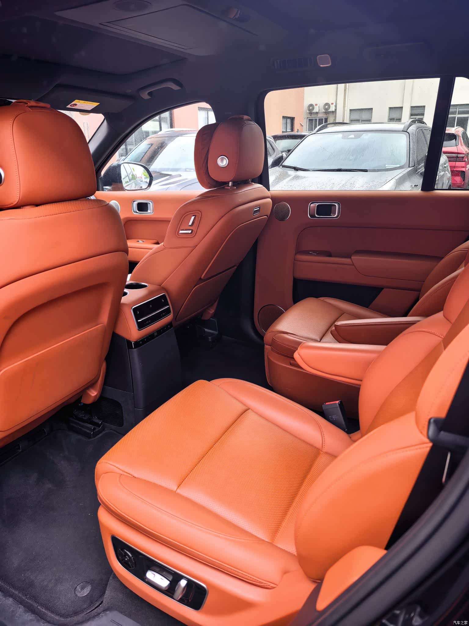 Li Auto L9, 2022 все фото