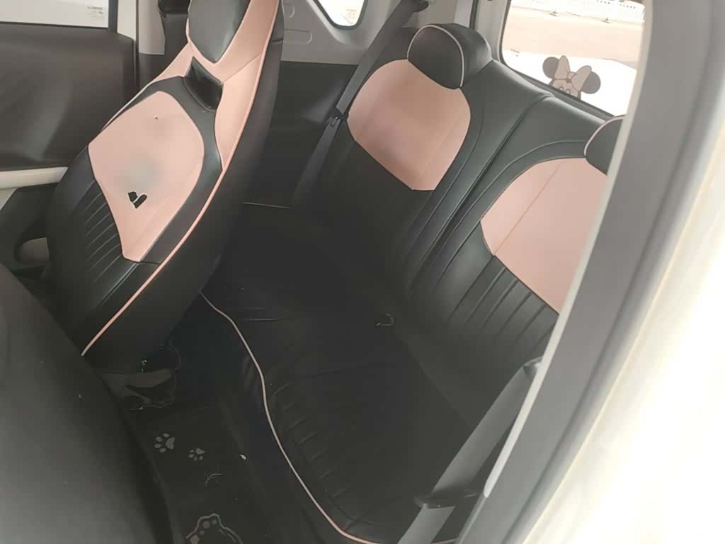 Geely Panda, 2025 17
