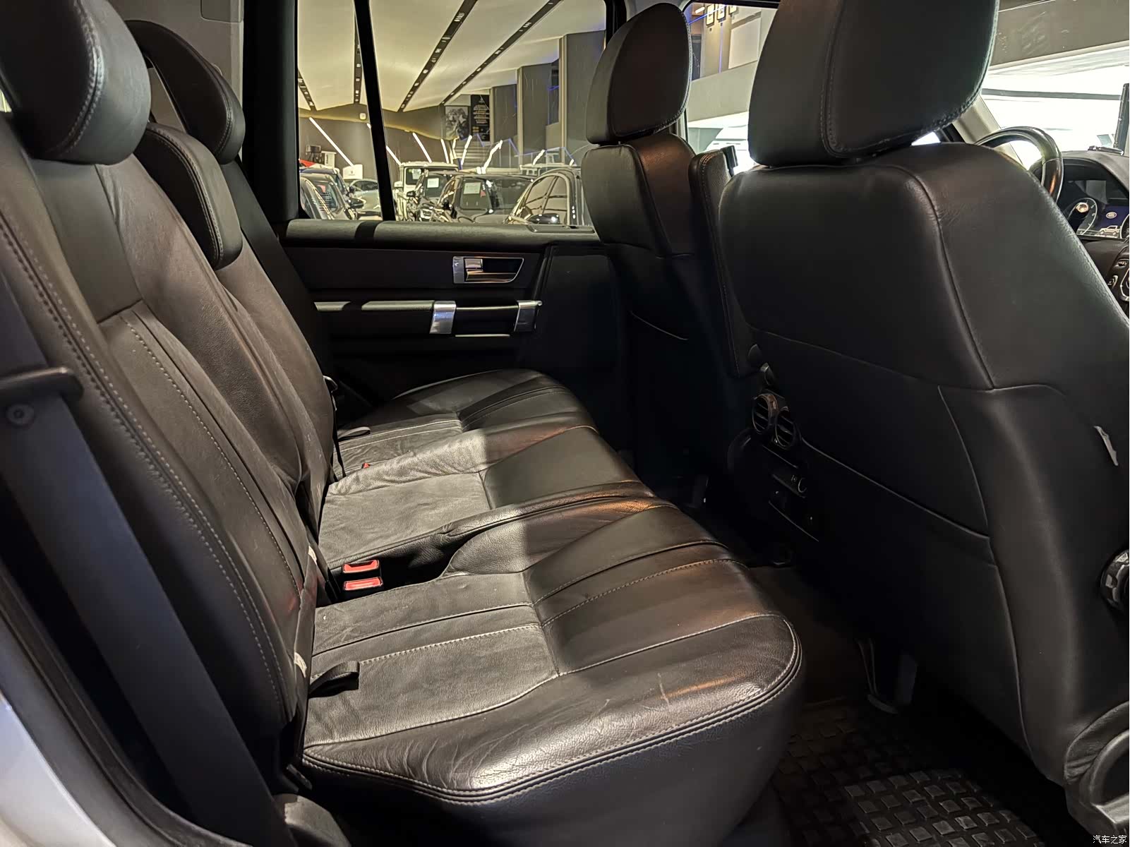 Land Rover Discovery, 2013 12