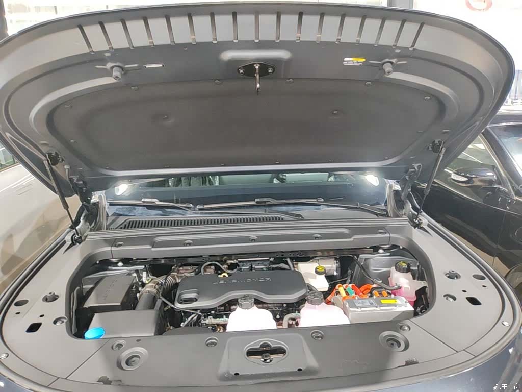 Leapmotor C10, 2025 20