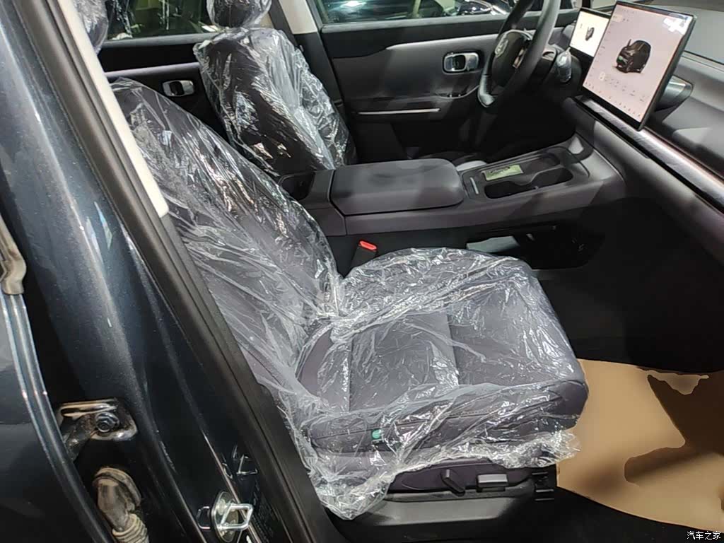 Leapmotor C10, 2025 25