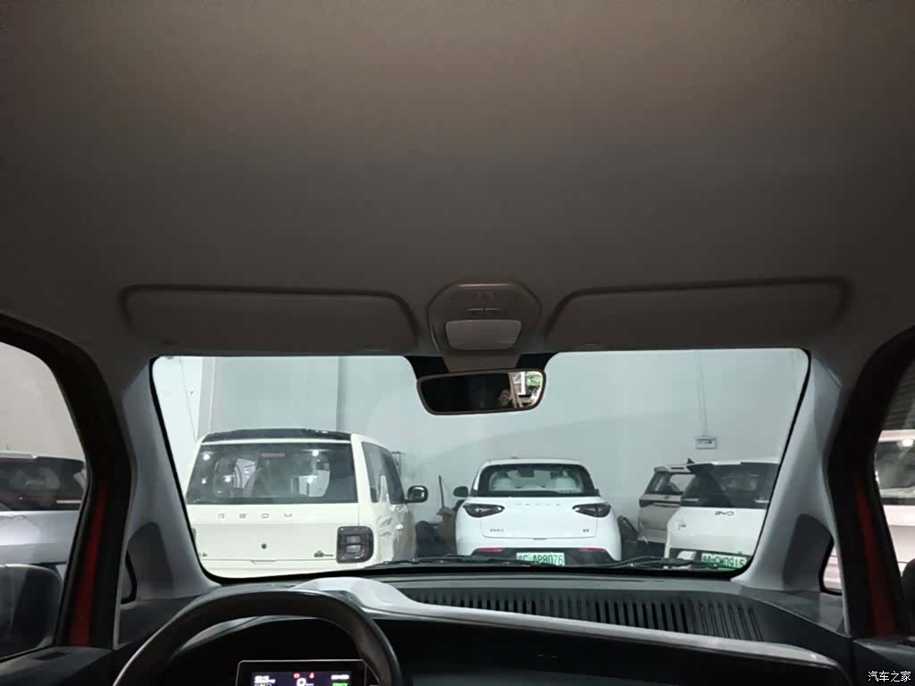 Wuling E200, 2019 18