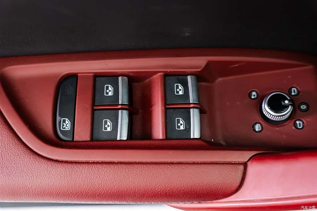 Audi Q5L, 2022 16