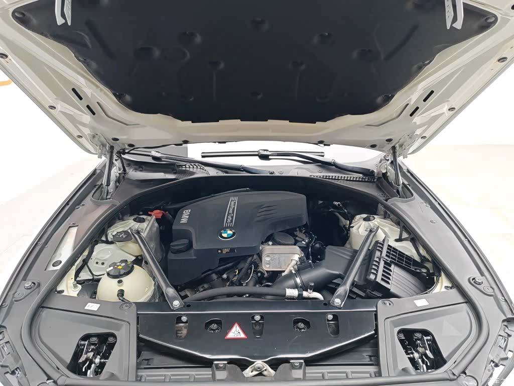BMW 5 Series, 2016 6