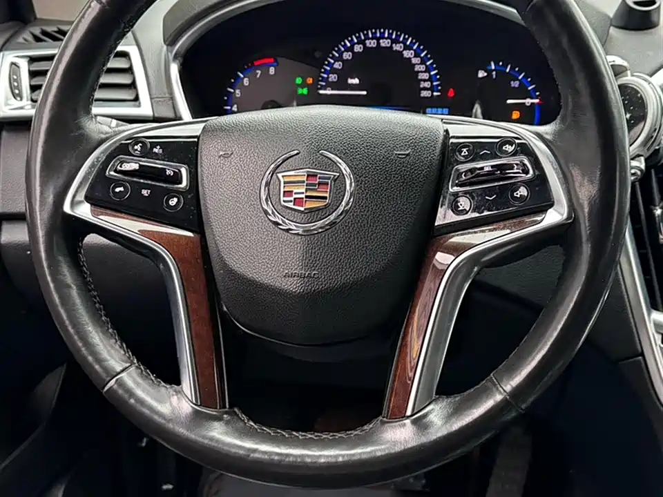 Cadillac SRX