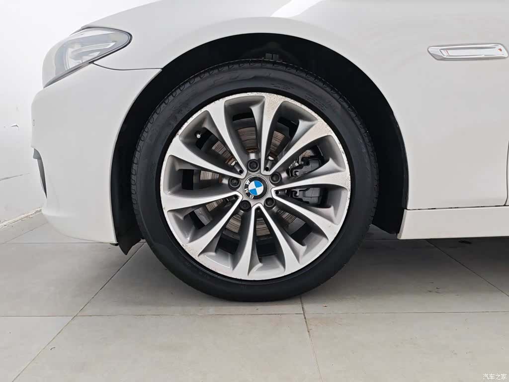 BMW 5 Series, 2016 17