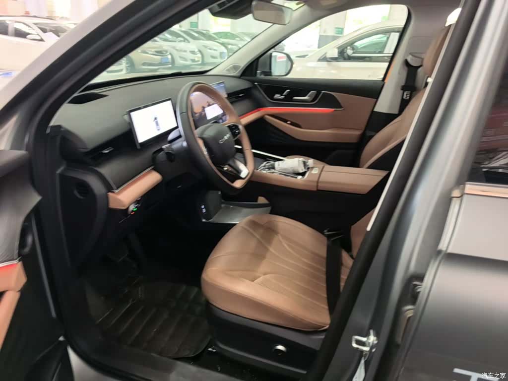Chery Tiggo 8, 2024 15