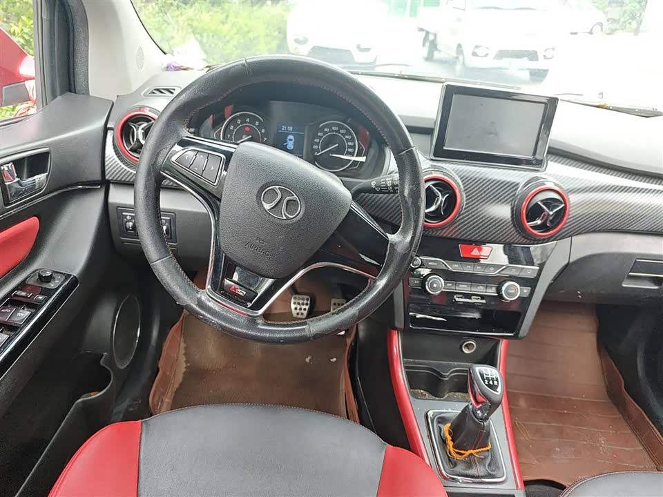 BAIC Shenbao X25 BAIC Shenbao X25