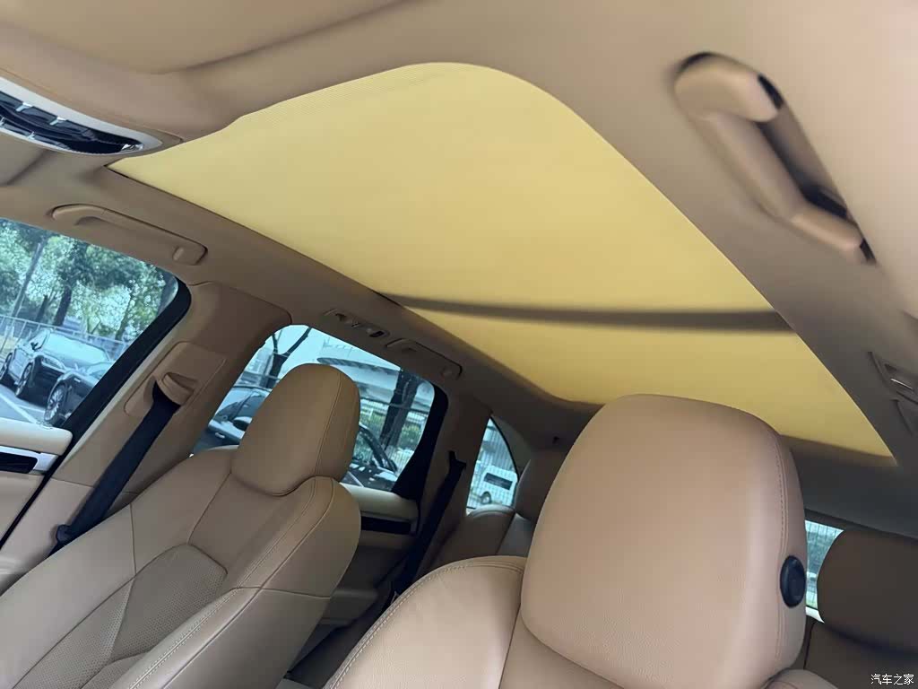 Porsche Cayenne, 2014 7