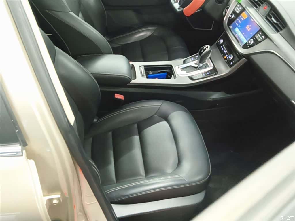 Geely Emgrand, 2017 25