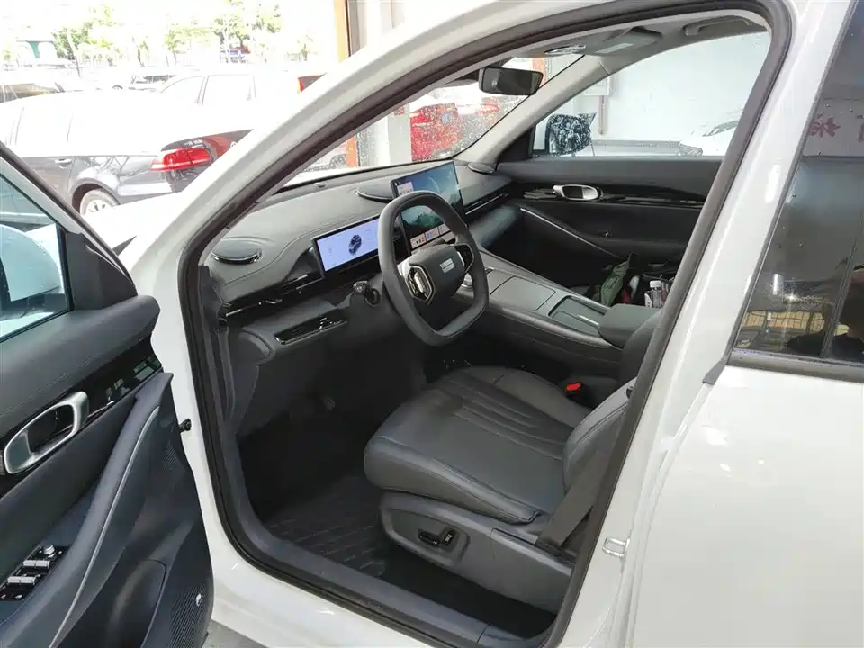 Geely Galaxy Galaxy E5