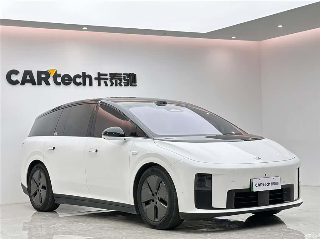 Li Auto i8, 2026 6