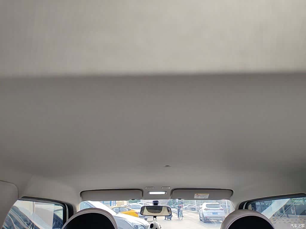 Geely Panda, 2025 18