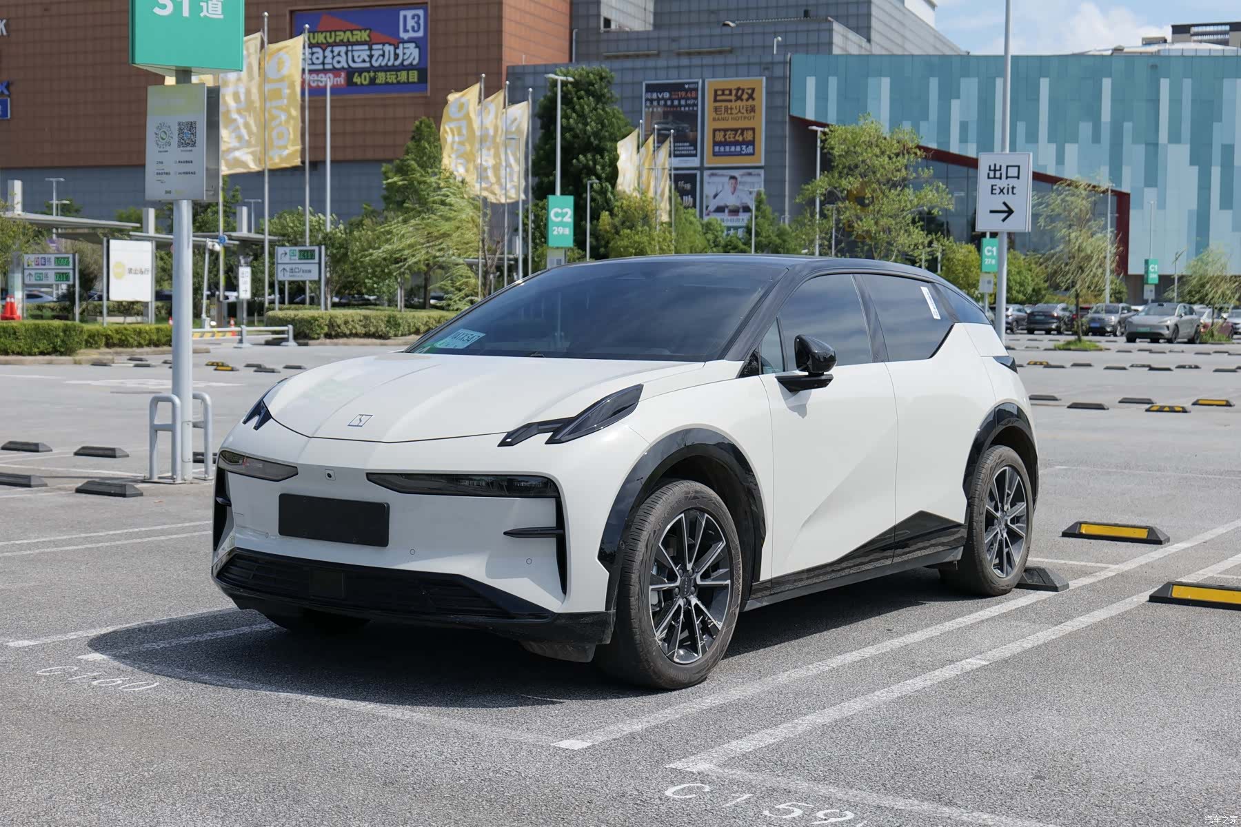 Zeekr X, 2024 1