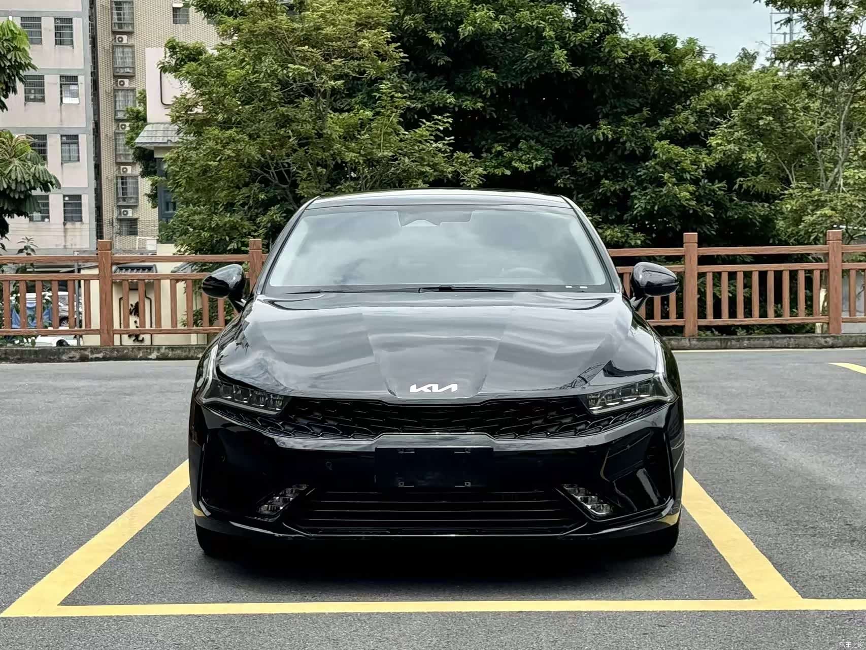 Kia K5, 2022 3