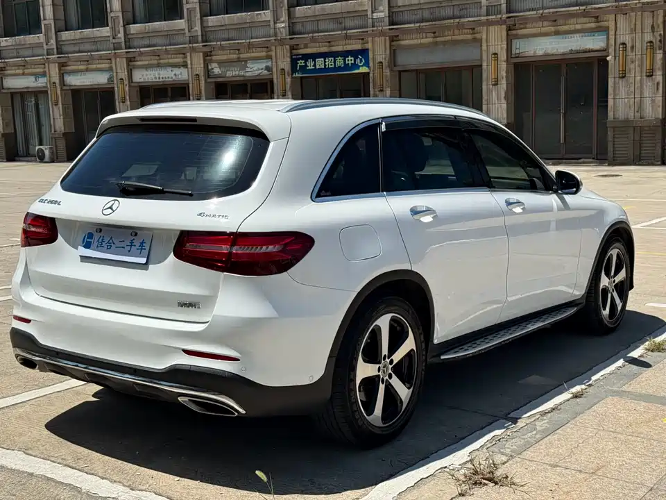 Mercedes-Benz GLC Mercedes-Benz GLC