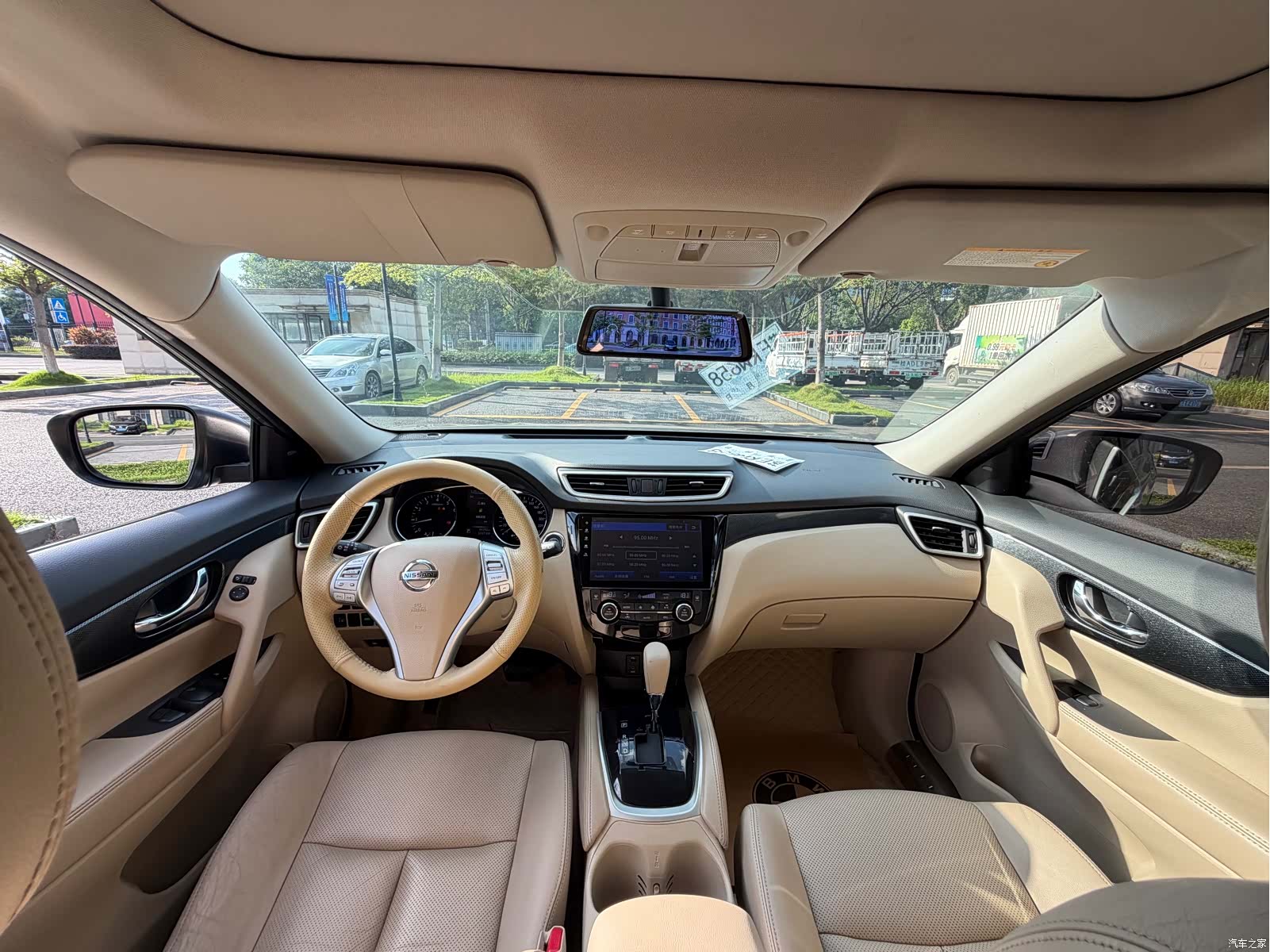 Nissan X-Trail, 2015 12