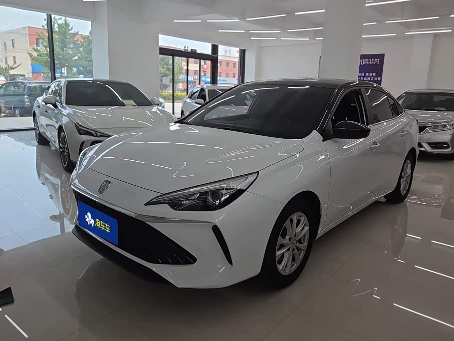 Roewe i5