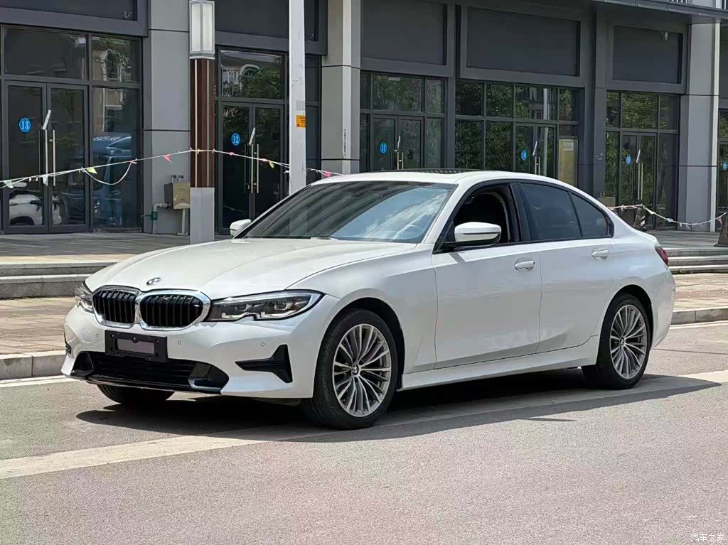 BMW 3 Series, 2022 3