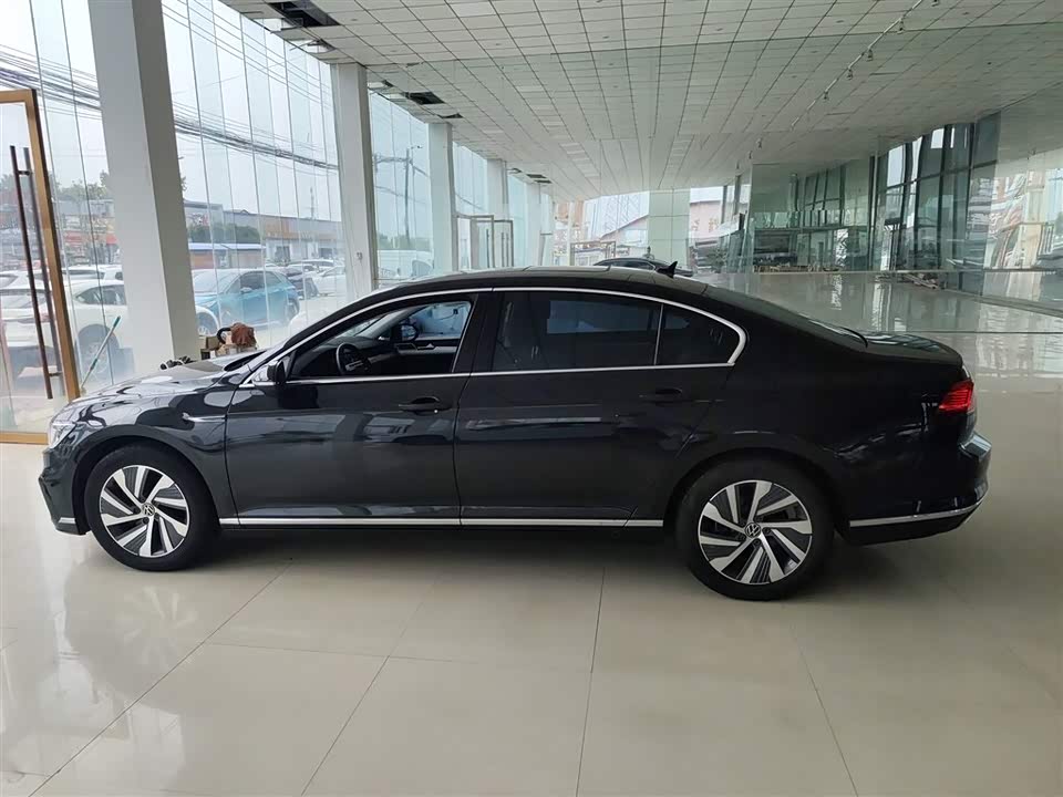 Volkswagen Magotan GTE