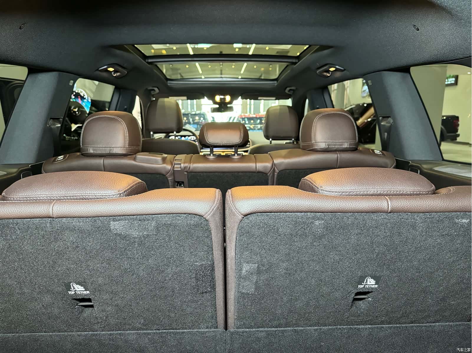 Mercedes-Benz GLS, 2023 11