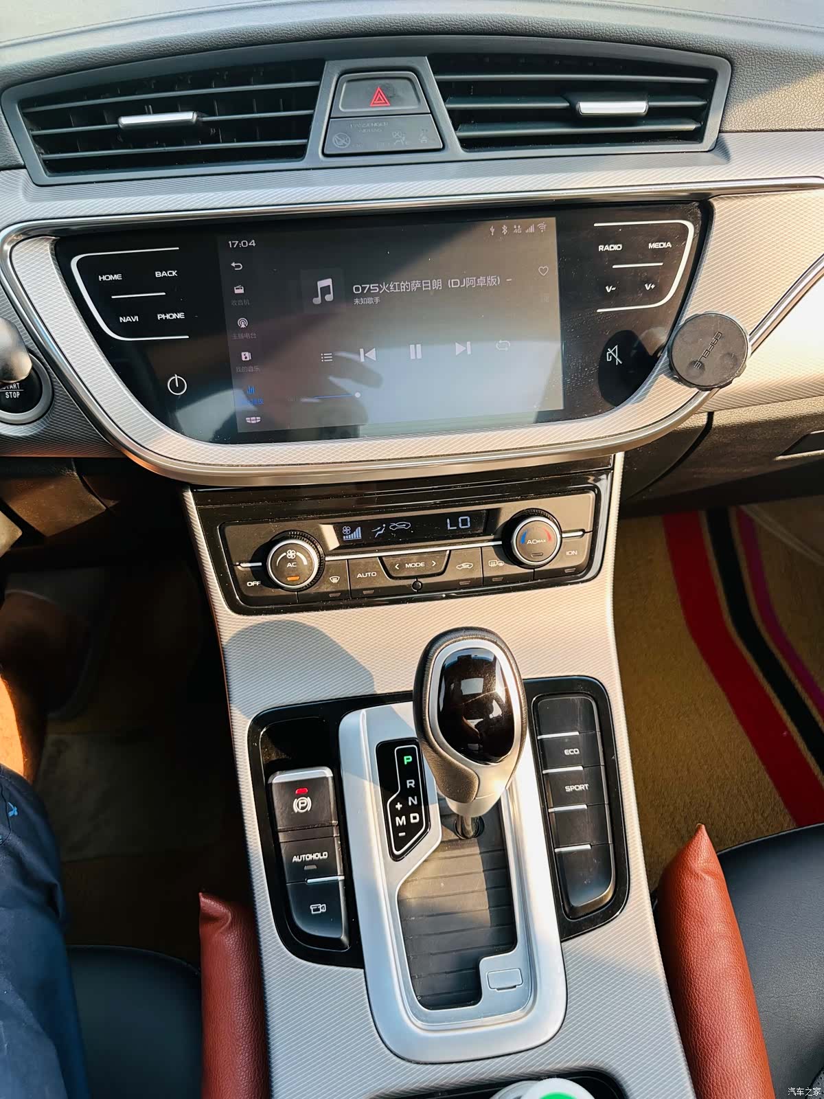 Geely Emgrand, 2019 13