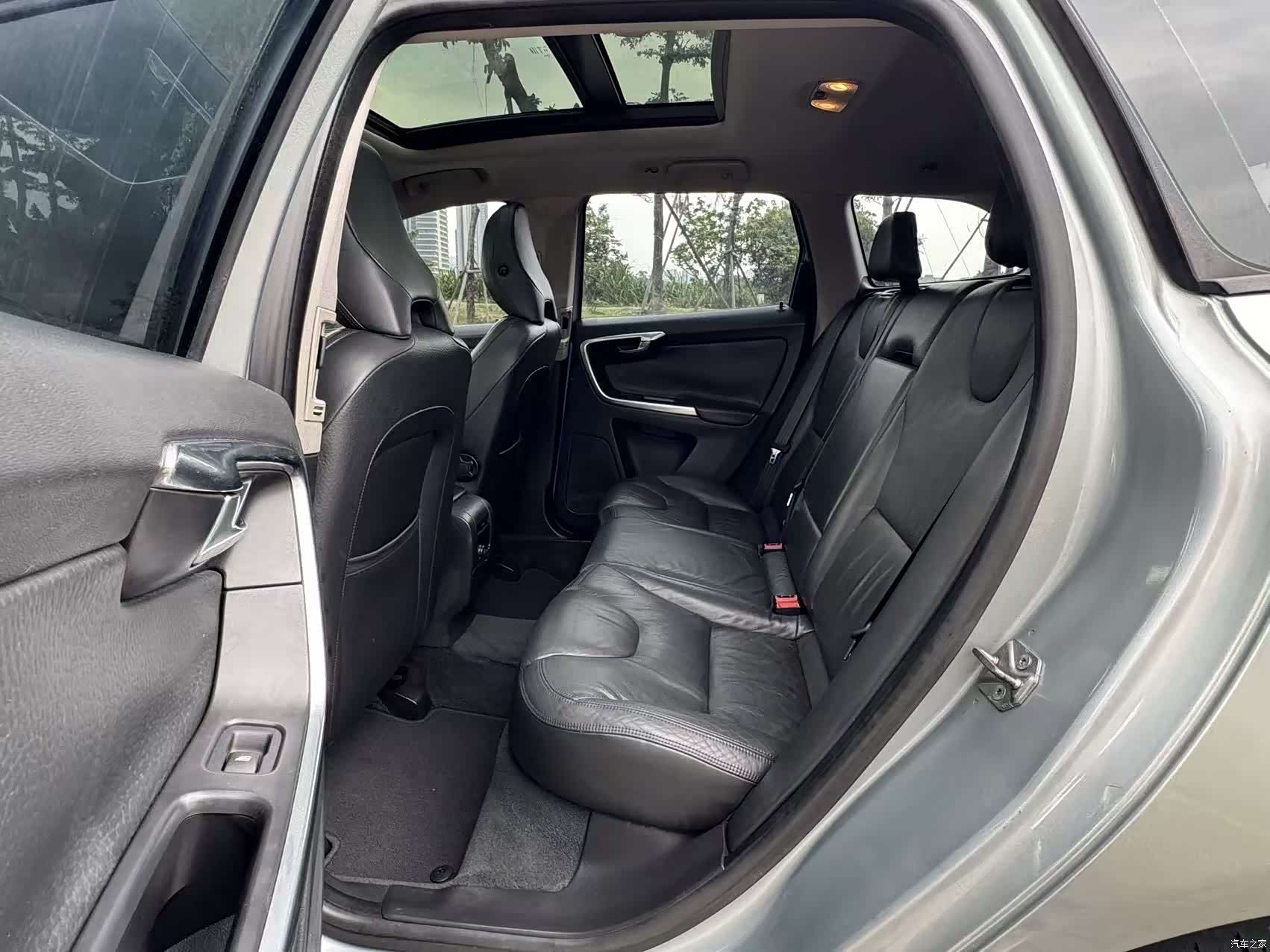 Volvo XC60, 2014 12