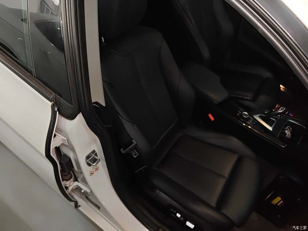 BMW 3 Series, 2018 20