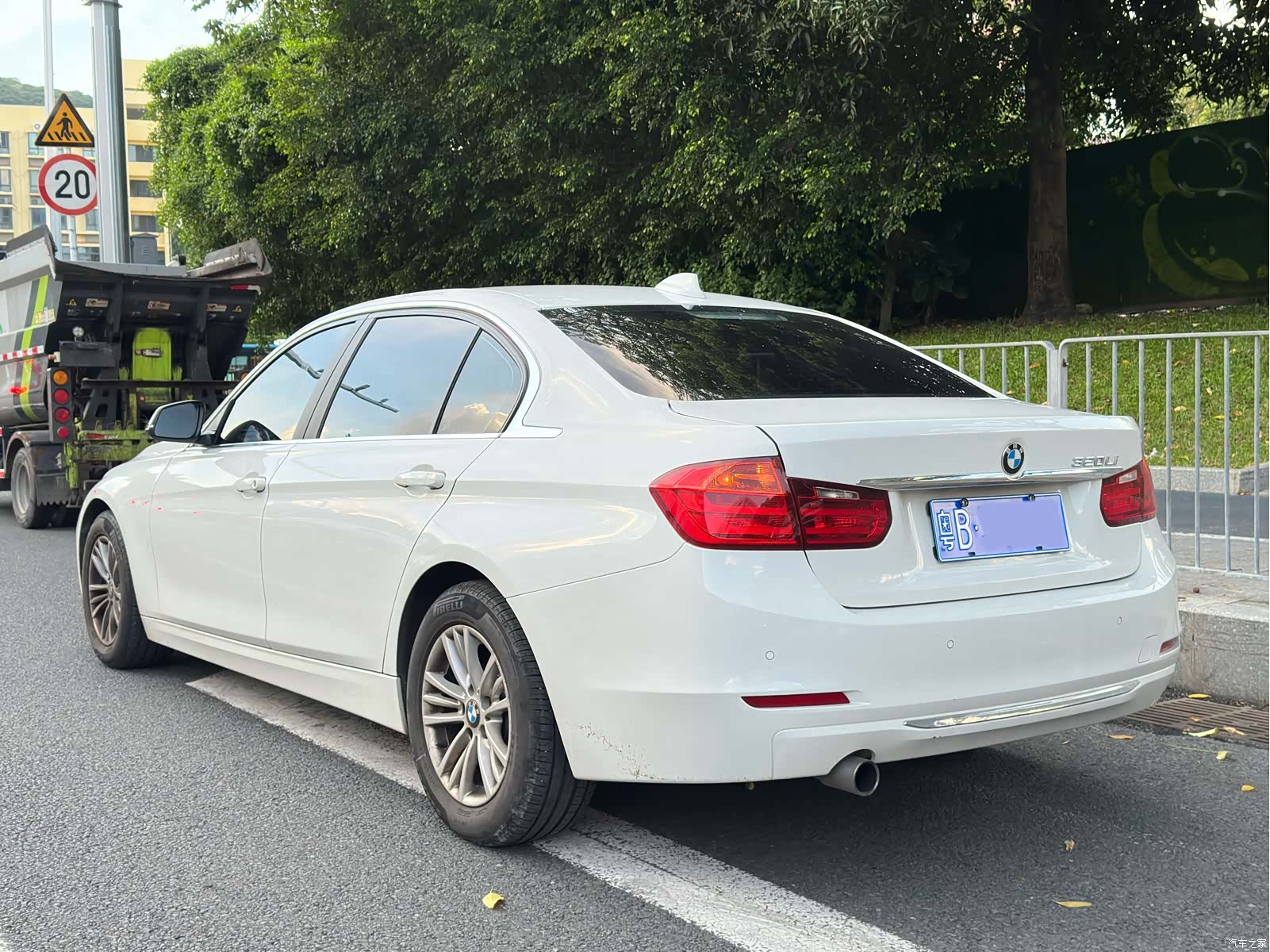 BMW 3 Series, 2014 6