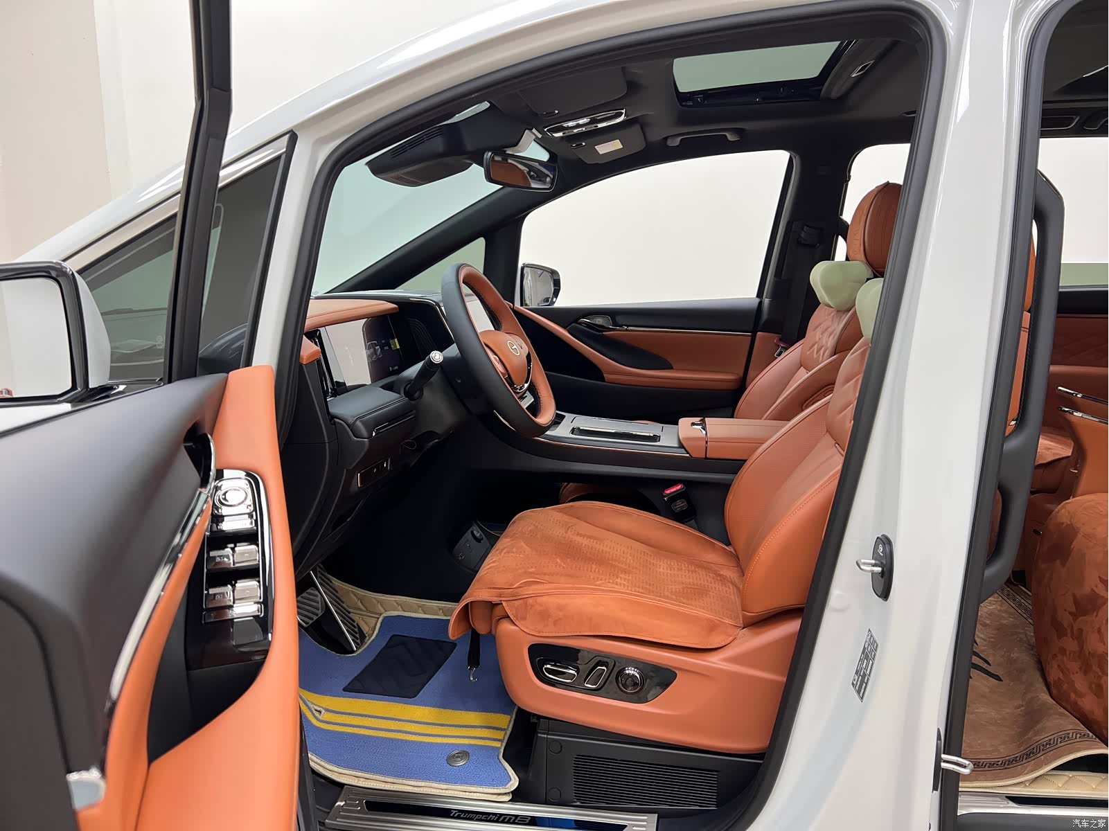 Trumpchi M8, 2025 14