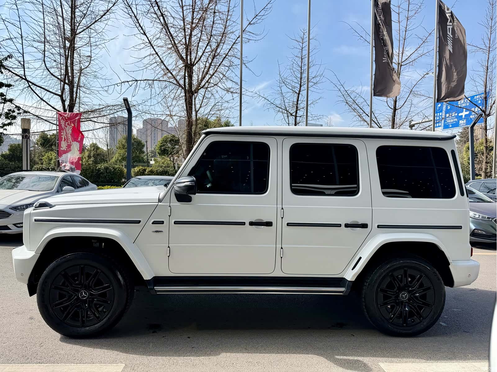 Mercedes-Benz G-Class, 2025 9