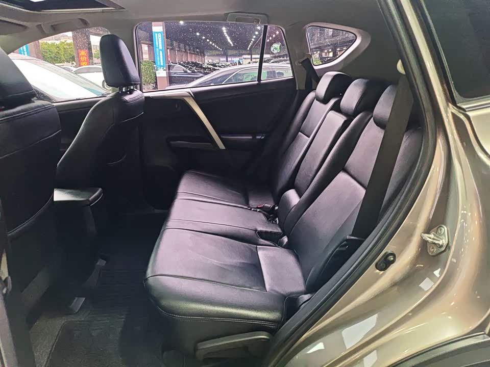 Toyota RAV4 Rongfang