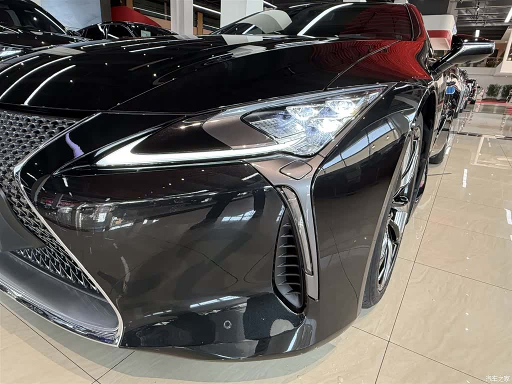 Lexus LC, 2023 12