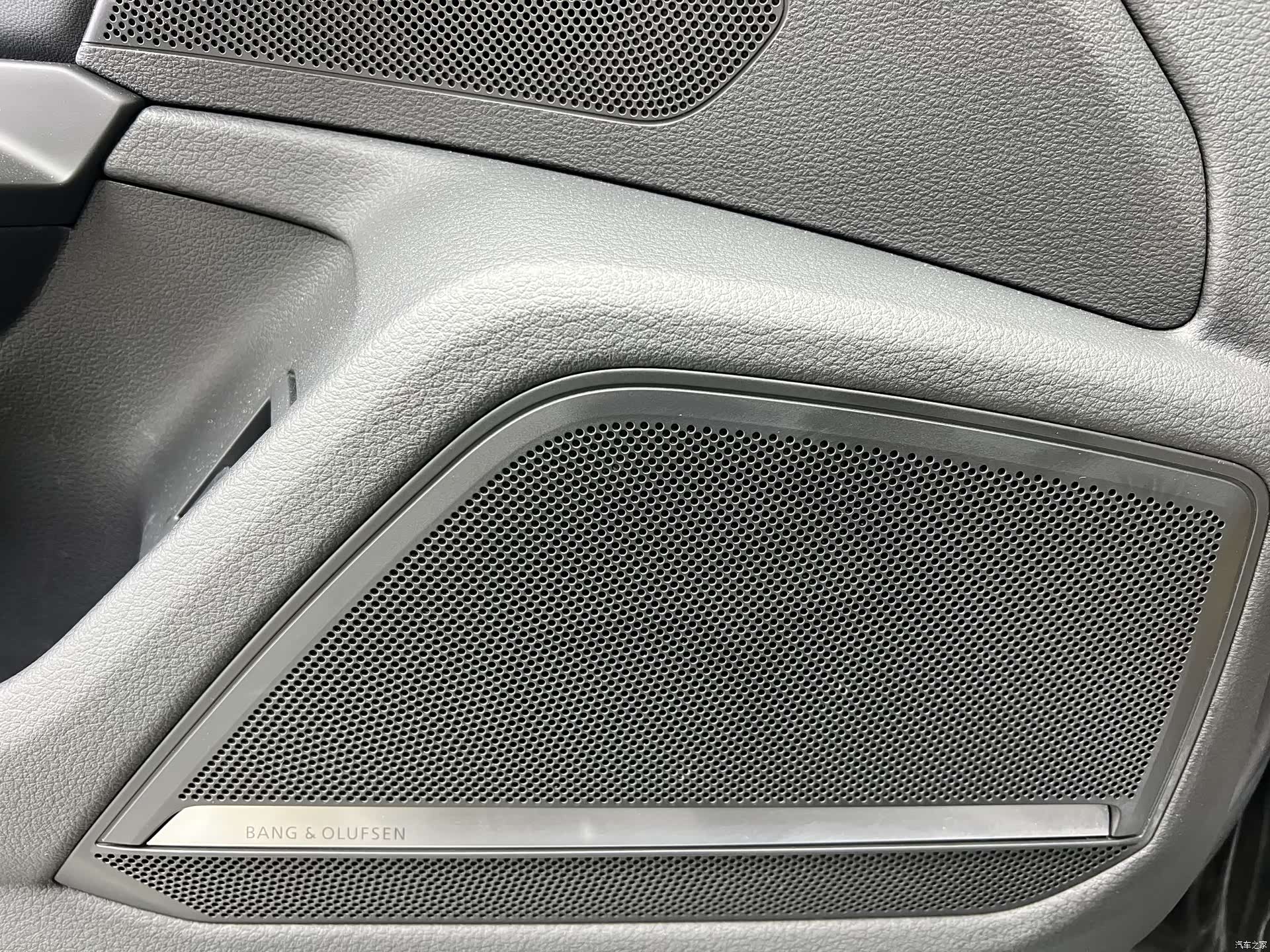 Audi A6L, 2020 7