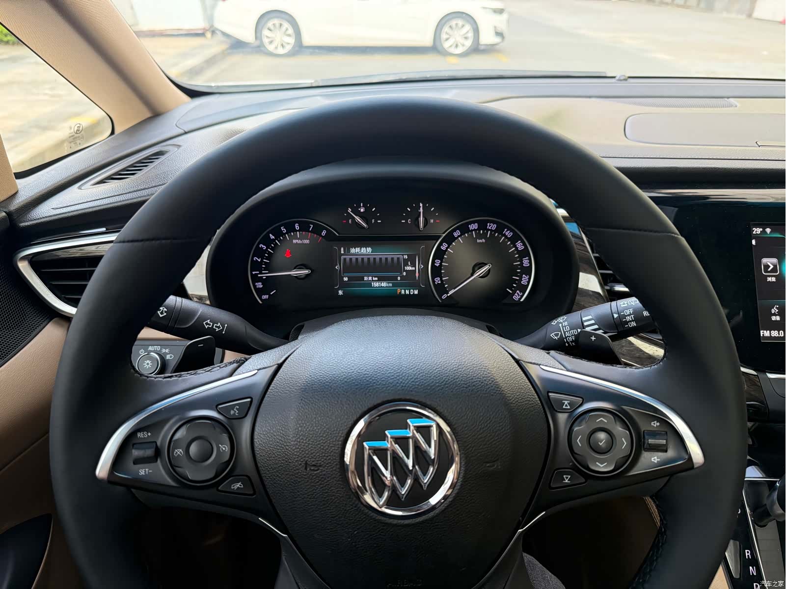 Buick GL8, 2018 21