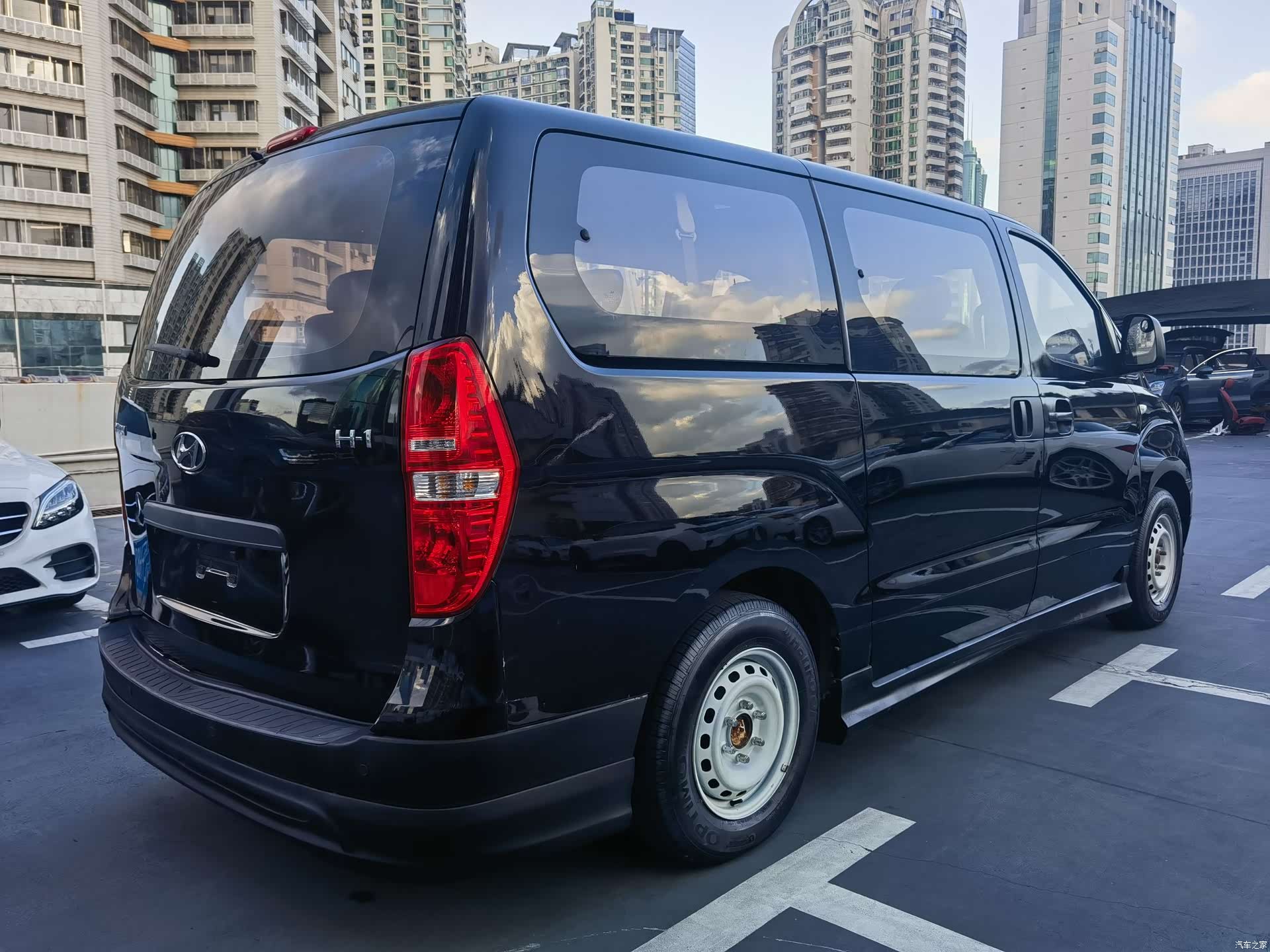 Hyundai H-1, 2014 6