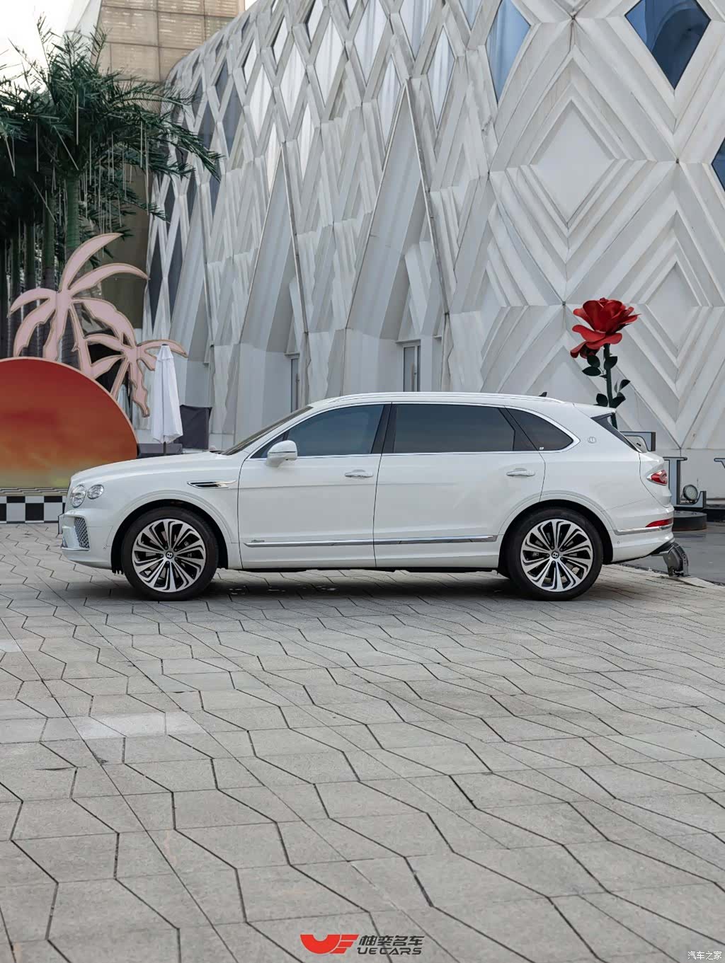 Bentley Bentayga, 2026 6