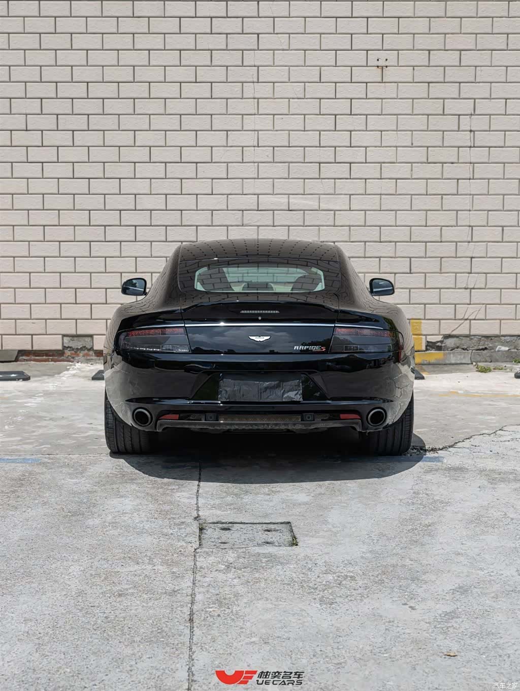Aston Martin Rapide, 2019 все фото