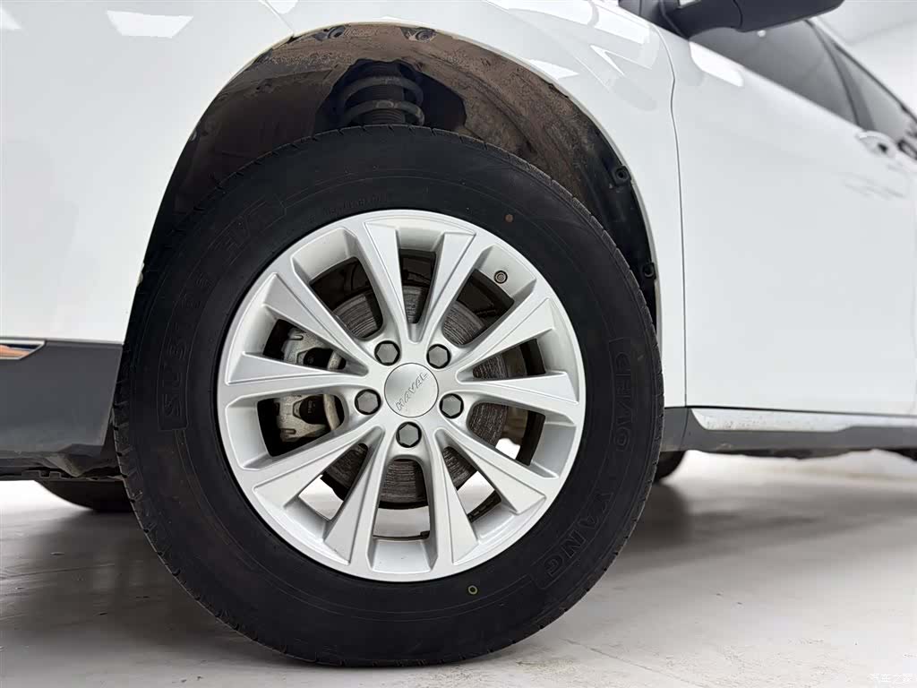 Haval M6, 2022 все фото