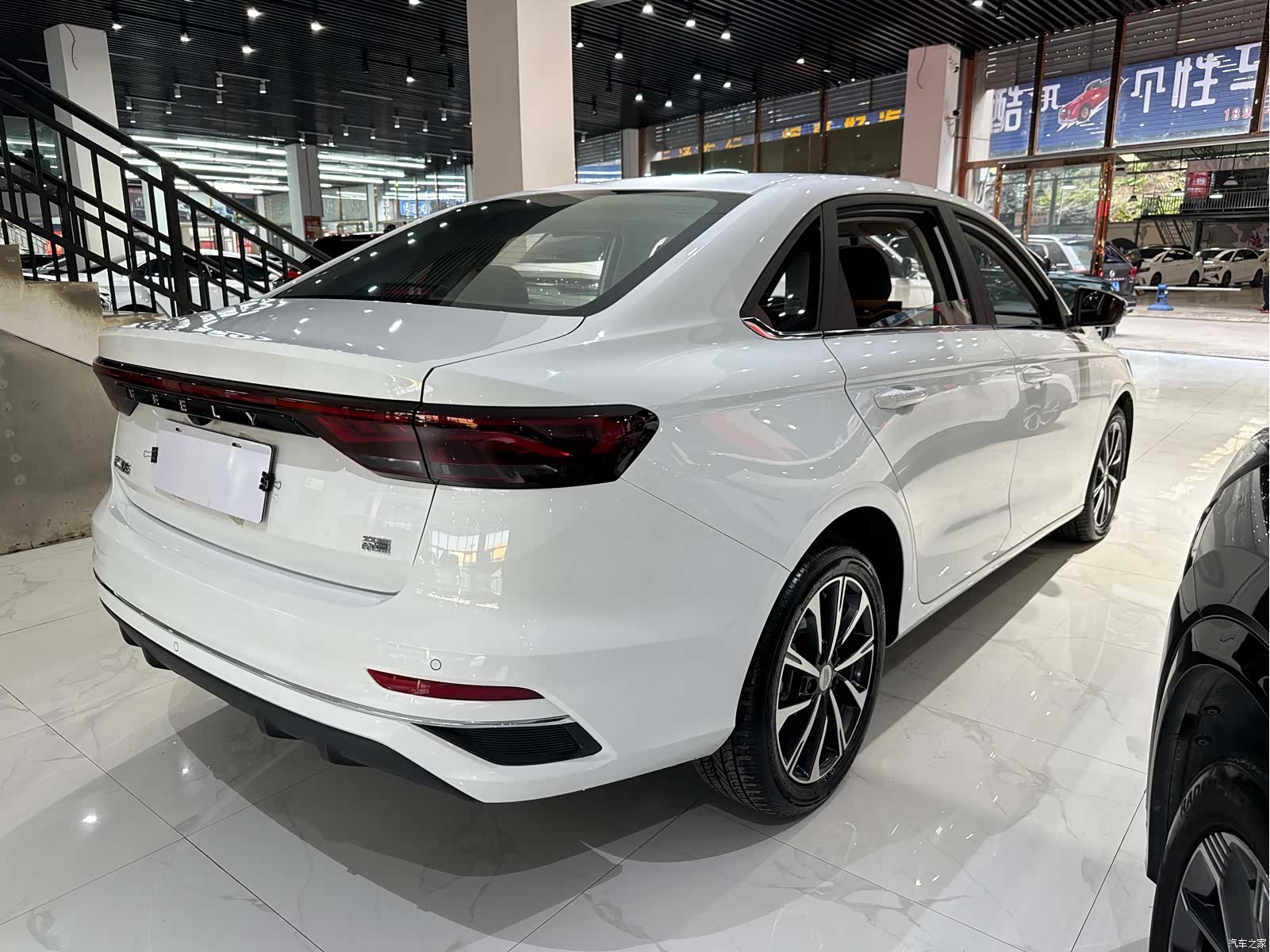Geely Emgrand, 2025 6