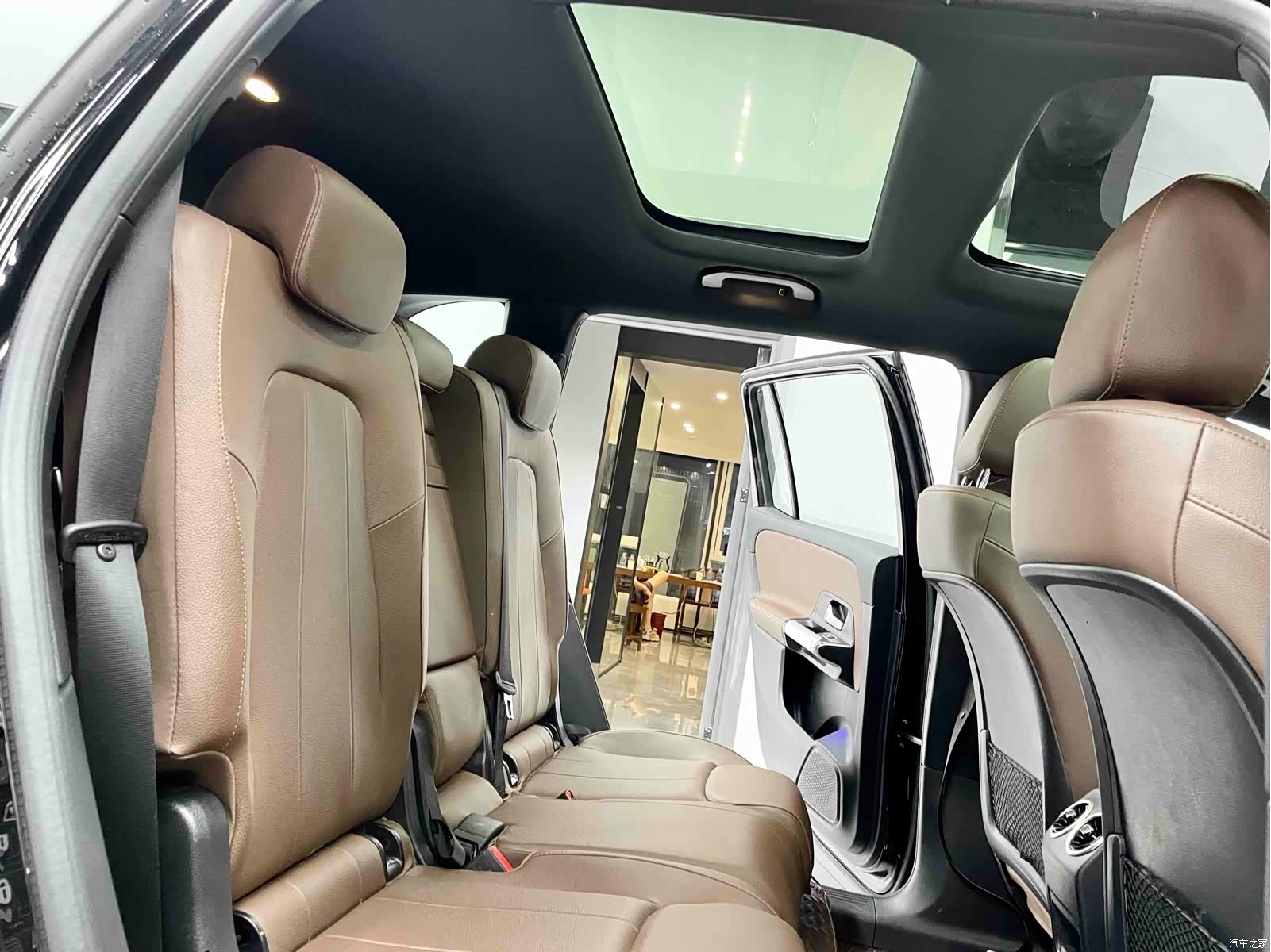 Mercedes-Benz GLB, 2023 9