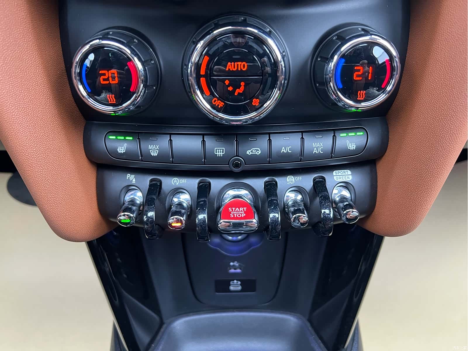 Mini Cooper, 2023 14
